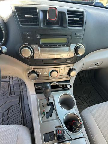 2008 toyota highlander base