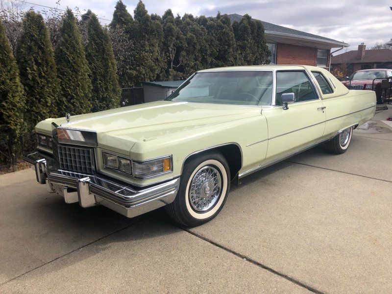 1976 cadillac coupe deville