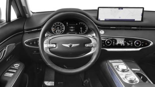 2025 Genesis GV70