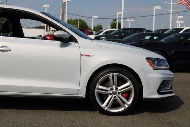 used 2017 volkswagen jetta gli se sedan renton, wa 98057 for sale in renton, washington