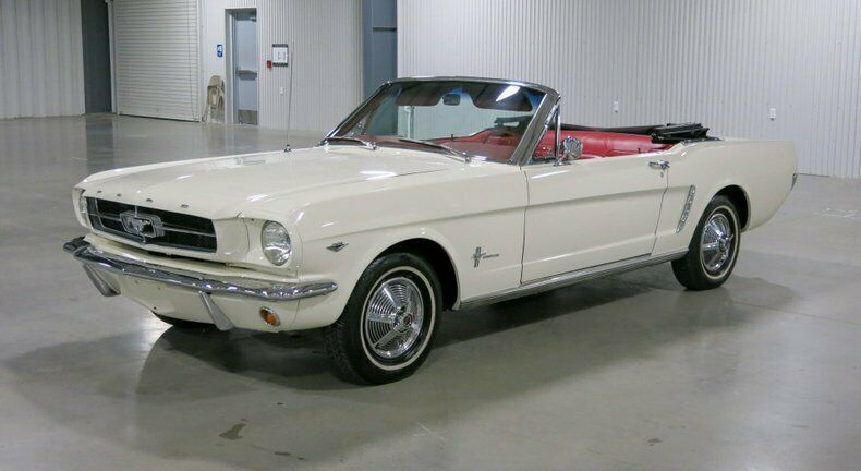 oustanding condition 19641/2 289 cu in 4 speed appearance group mustang convert