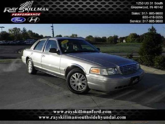 2005 ford crown victoria in greenwood, in