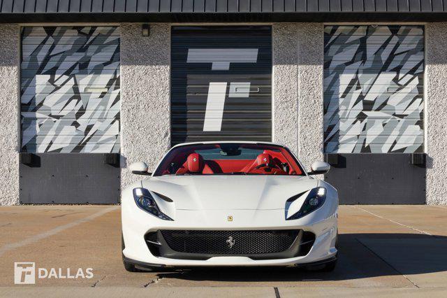 2022 ferrari 812 gts base