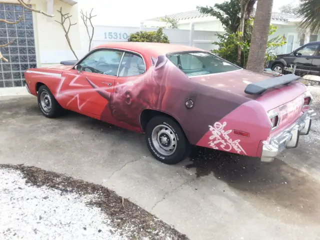 1975 plymouth duster custom coupe 2-door 5.2l