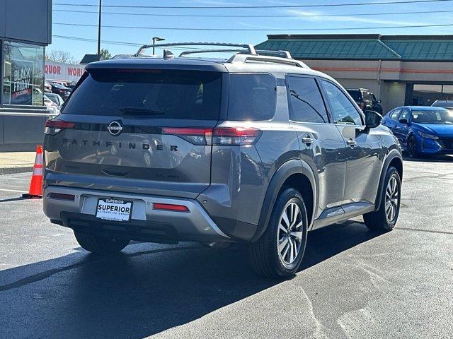 2023 nissan pathfinder sl