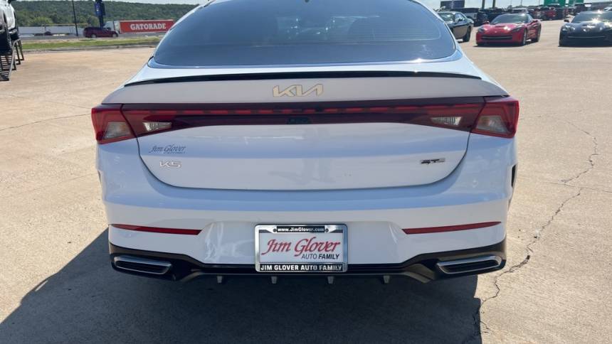 2023 kia k5 gt-line