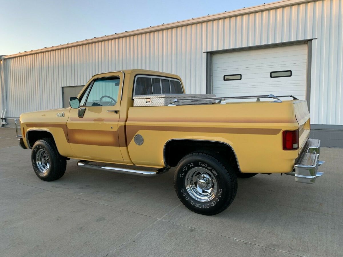 1978 chevy c10 custom deluxe *southern short bed * 4x4 * 350/auto!