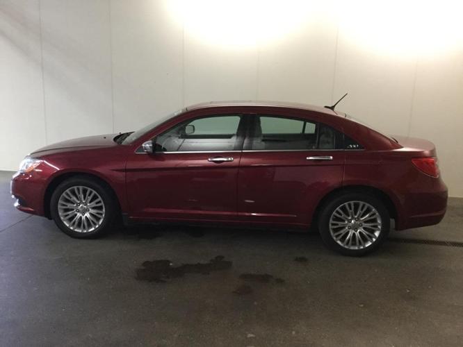 2011 chrysler 200 limited limited 4dr sedan for sale in bow, new hampshire