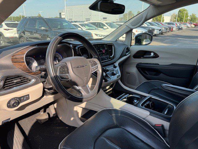 2022 chrysler pacifica limited