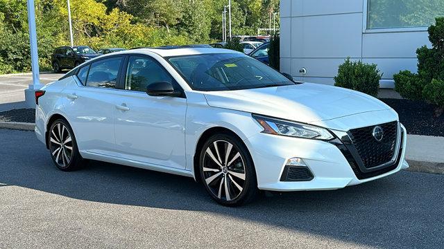 2021 nissan altima 2.0 sr
