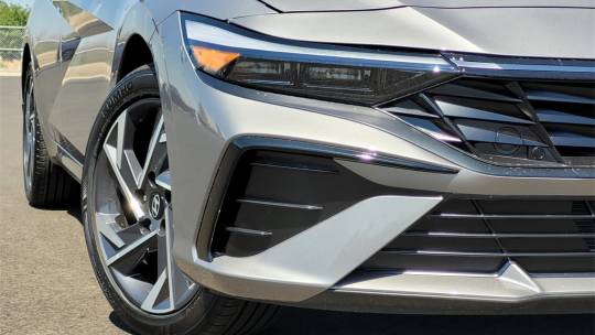 2024 Hyundai Elantra