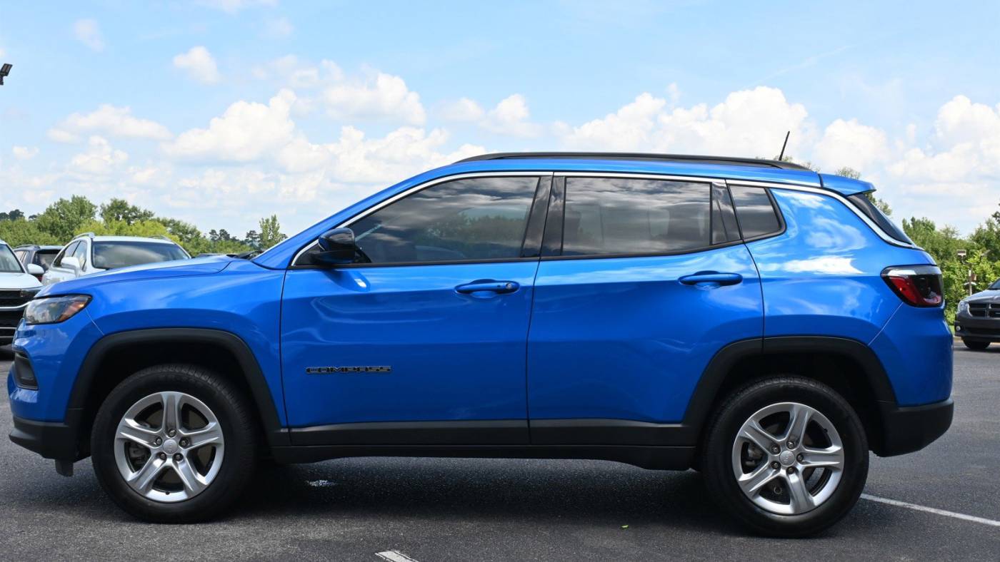 2023 jeep compass latitude