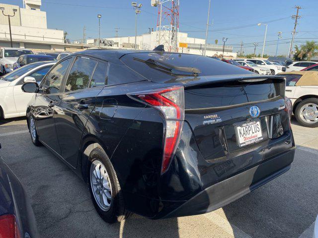 2017 toyota prius three