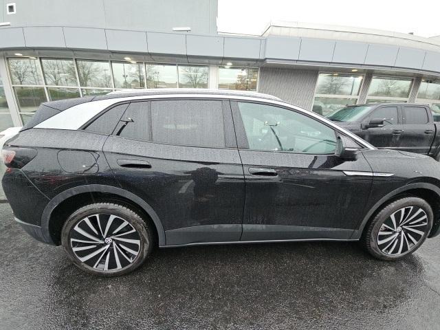 2023 volkswagen id.4 pro s plus