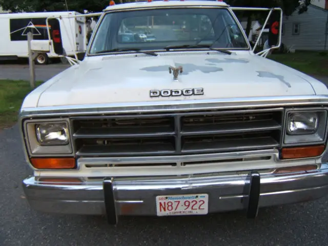 dodge d350 cab and chassis 5.9 cummins