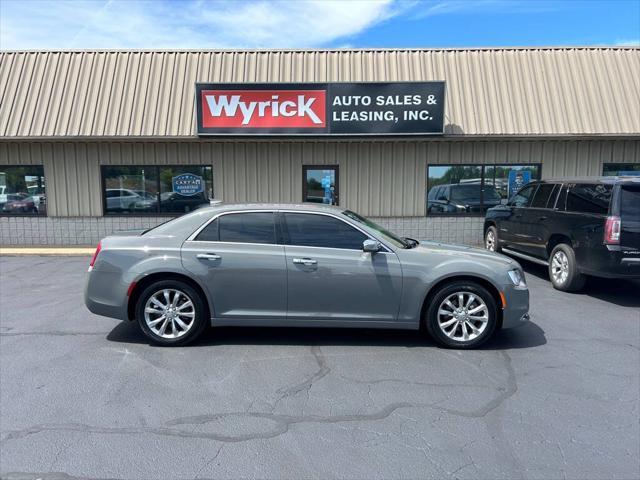 2018 chrysler 300 touring