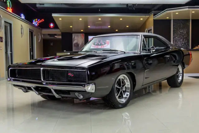 true r/t, original color, 440ci v8, 727 auto, dana 60, tubular k-member, wilwood