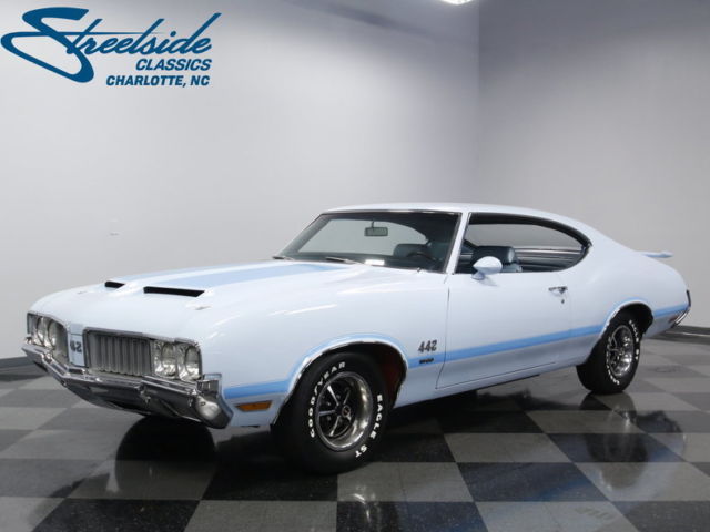 true w-30, 455 v8, th400 auto, pwr steer, rare color combo, clean in/out, nice!