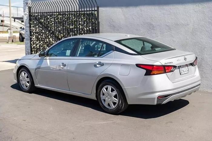 2020 nissan altima in sacramento, california