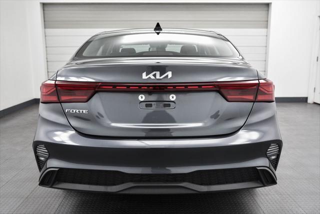 2022 kia forte lxs