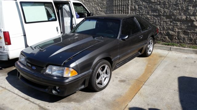 1992 ford mustang gt