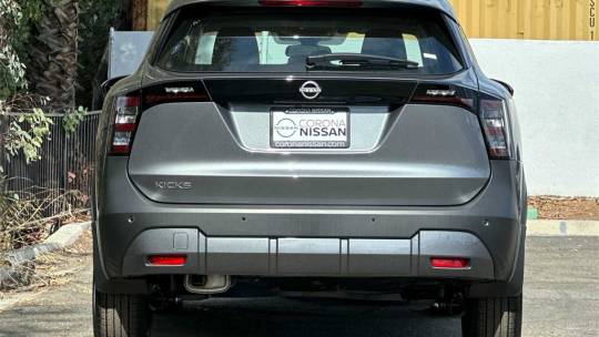 2025 Nissan Kicks