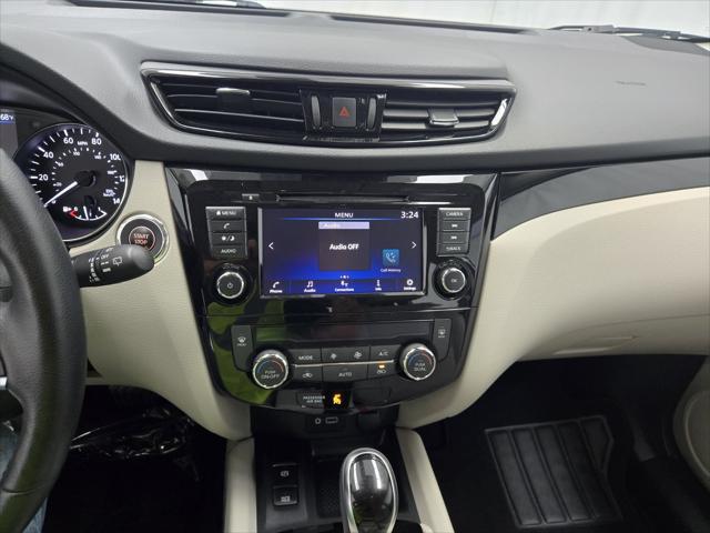 2022 nissan rogue sport sv