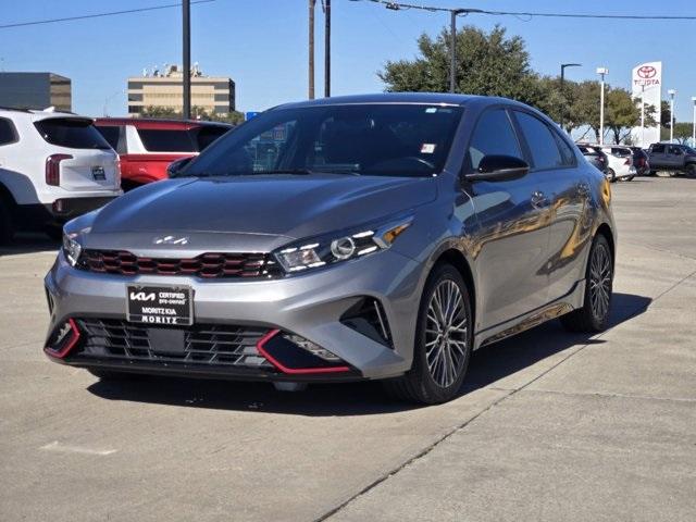 2022 kia forte gt-line