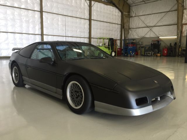 1987 pontiac fiero gt black