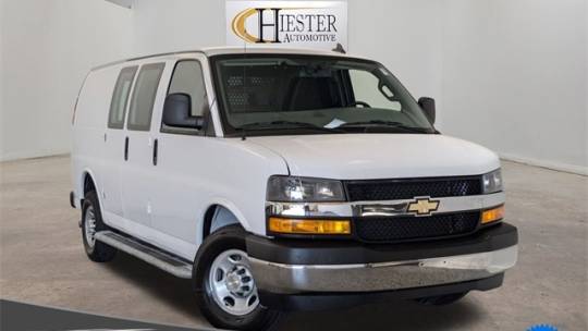 2022 Chevrolet Express 2500 work van