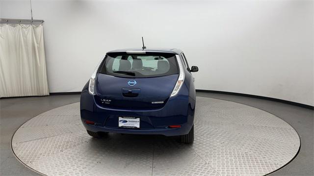 2017 nissan leaf sv