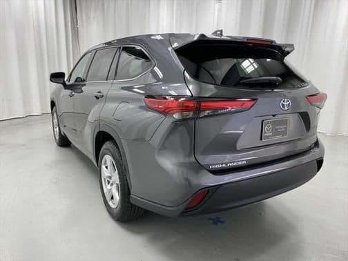 2021 toyota highlander hybrid le in tuscaloosa, alabama