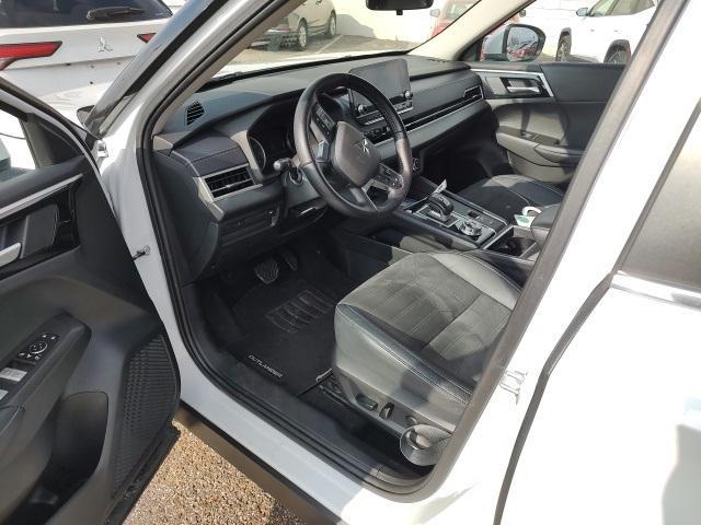 2023 mitsubishi outlander se 2.5 s-awc