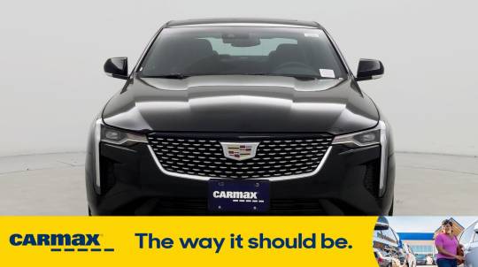 2023 Cadillac CT4