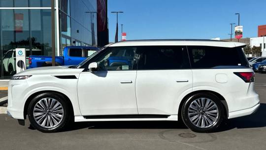 2025 Infiniti QX80