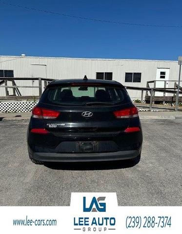 2018 hyundai elantra gt base