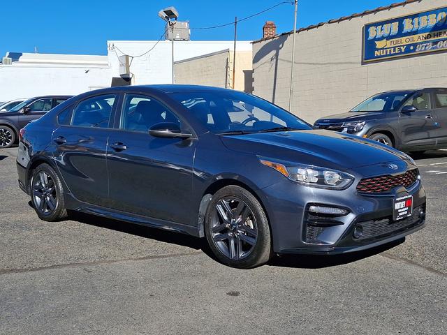 2021 kia forte gt-line