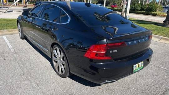 2019 Volvo S90