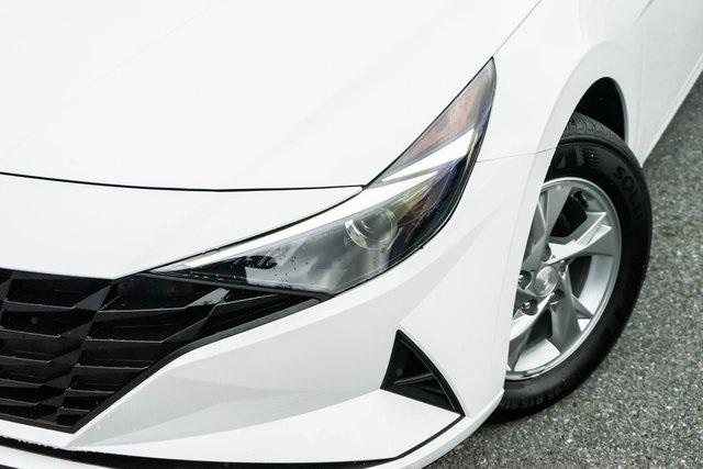 2023 hyundai elantra se