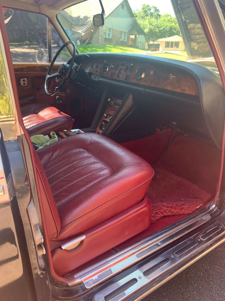 1973 rolls-royce silver shadow v8