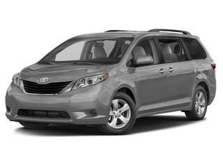 2017 toyota sienna le