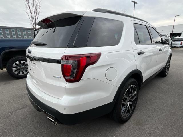 2016 ford explorer sport
