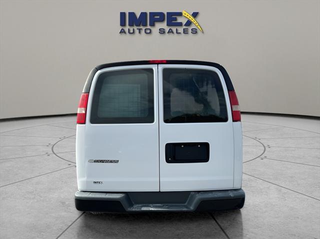 2015 chevrolet express 2500 work van