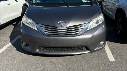 2016 Toyota Sienna
