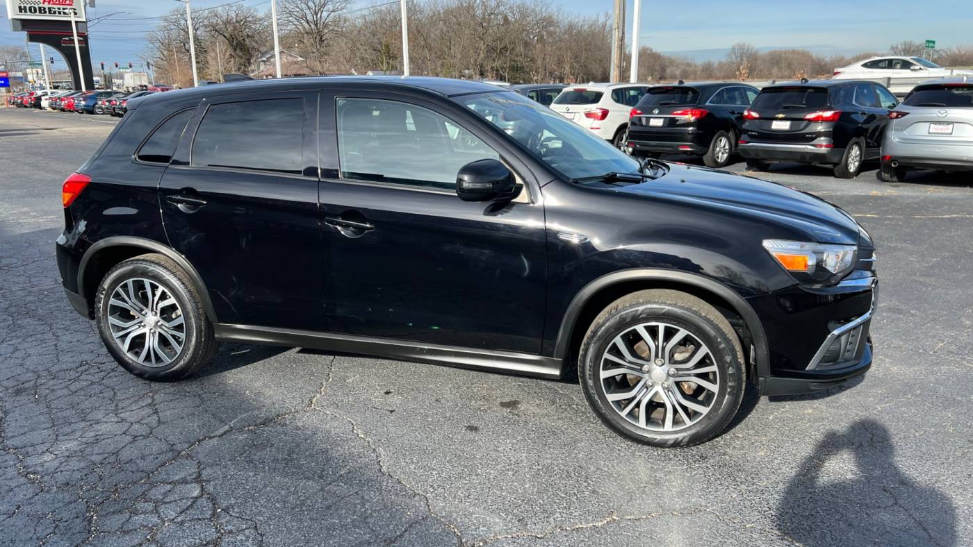 2018 mitsubishi outlander sport es