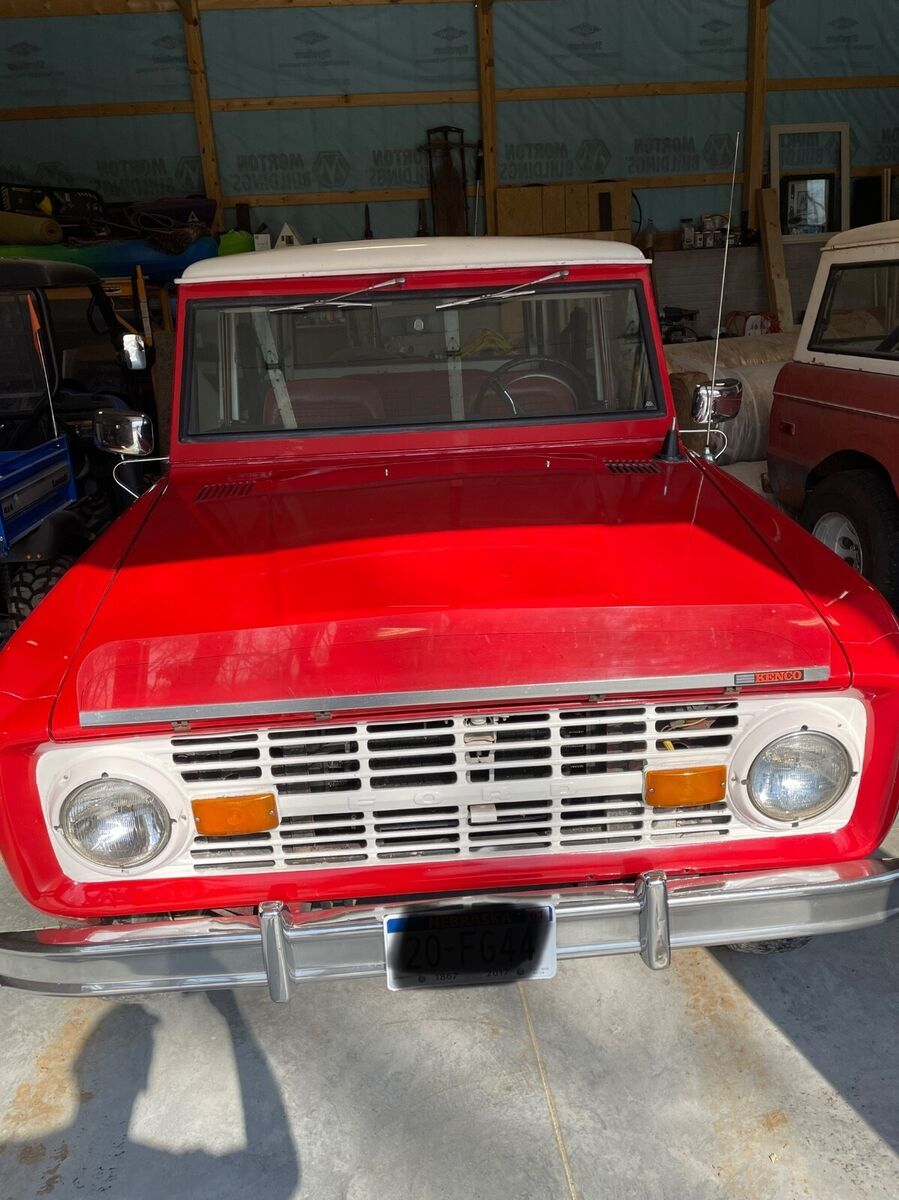 1974 ford bronco 2 door. first generation. automatic