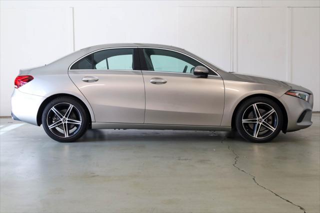 2019 mercedes-benz a-class a 220 4matic