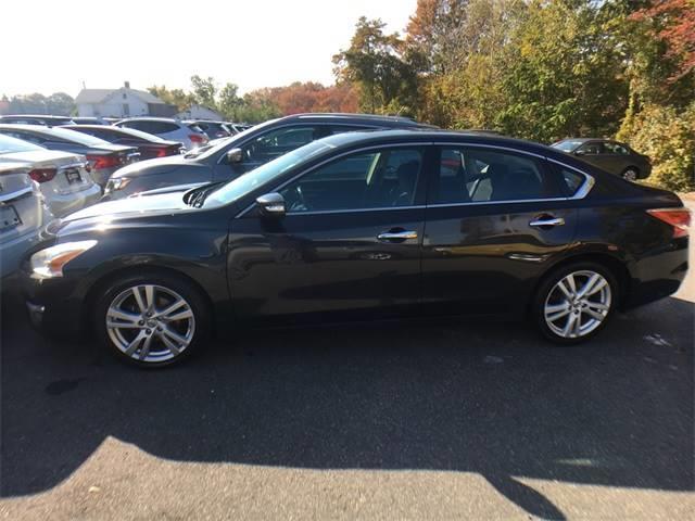 2013 nissan altima 3.5 sv 3.5 sv 4dr sedan for sale in milford, connecticut