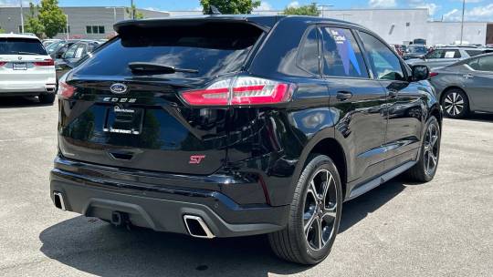 2022 Ford Edge st