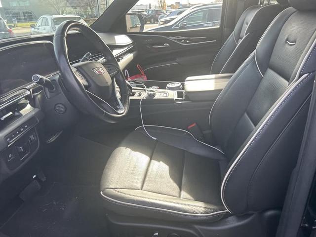 2022 cadillac escalade sport